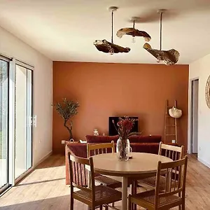 Maisonnette Avec Vue Montagne Et Jardin Hébergement de vacances Gerde